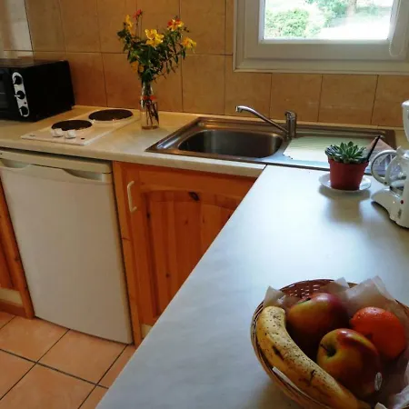Cassen, 2 Pieces, 2 Personnes - Fr-1-360-219 בית נופש *